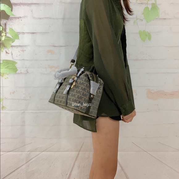 michael kors ginger small duffle